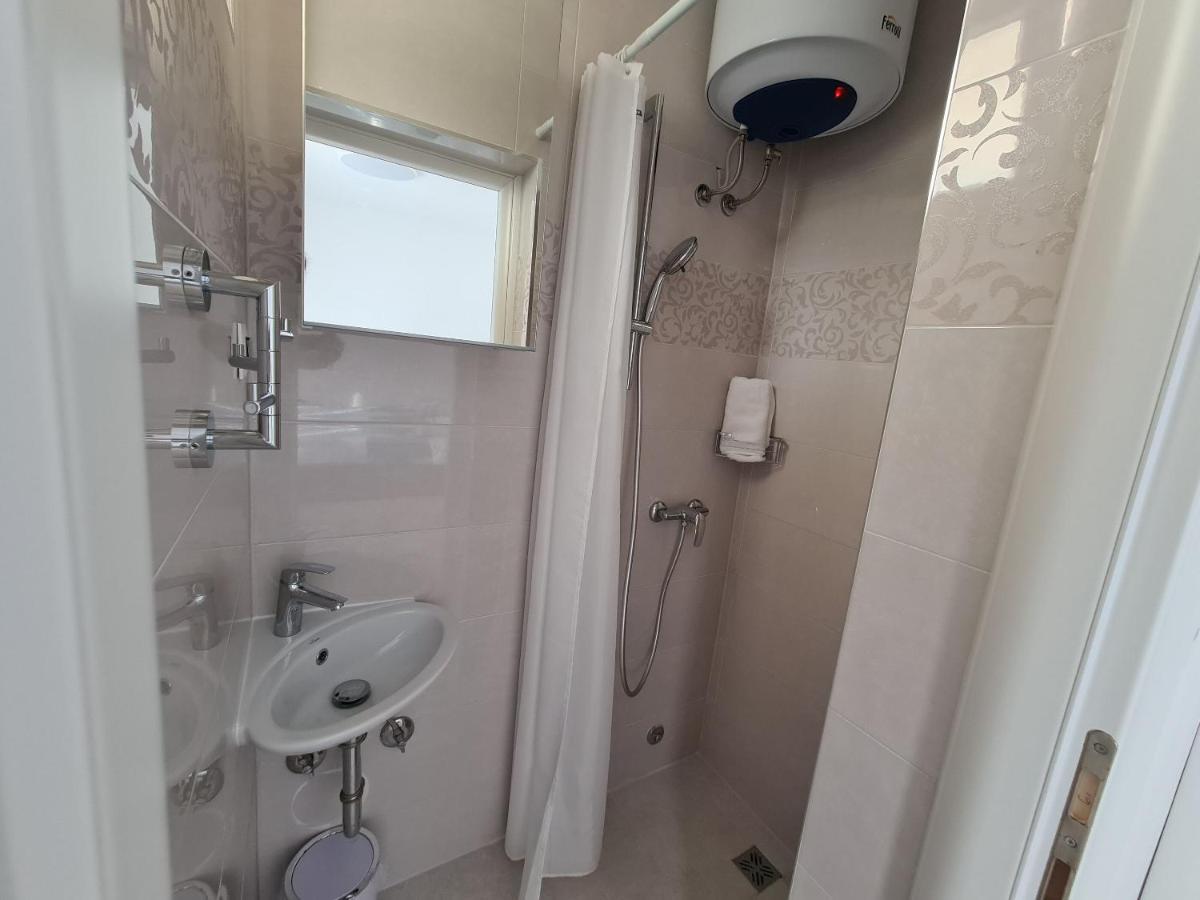 Apartments Elizabeta Драмал Екстериор снимка