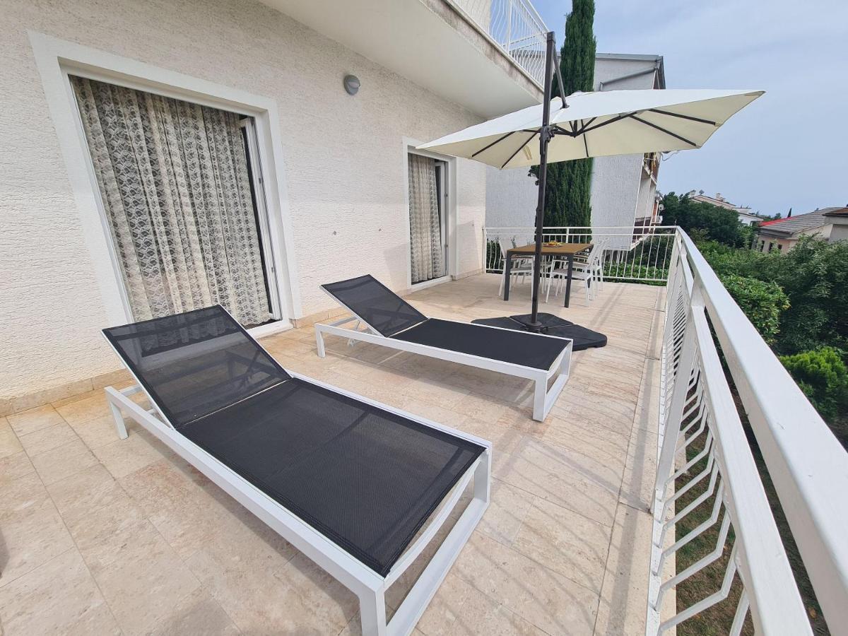 Apartments Elizabeta Драмал Екстериор снимка