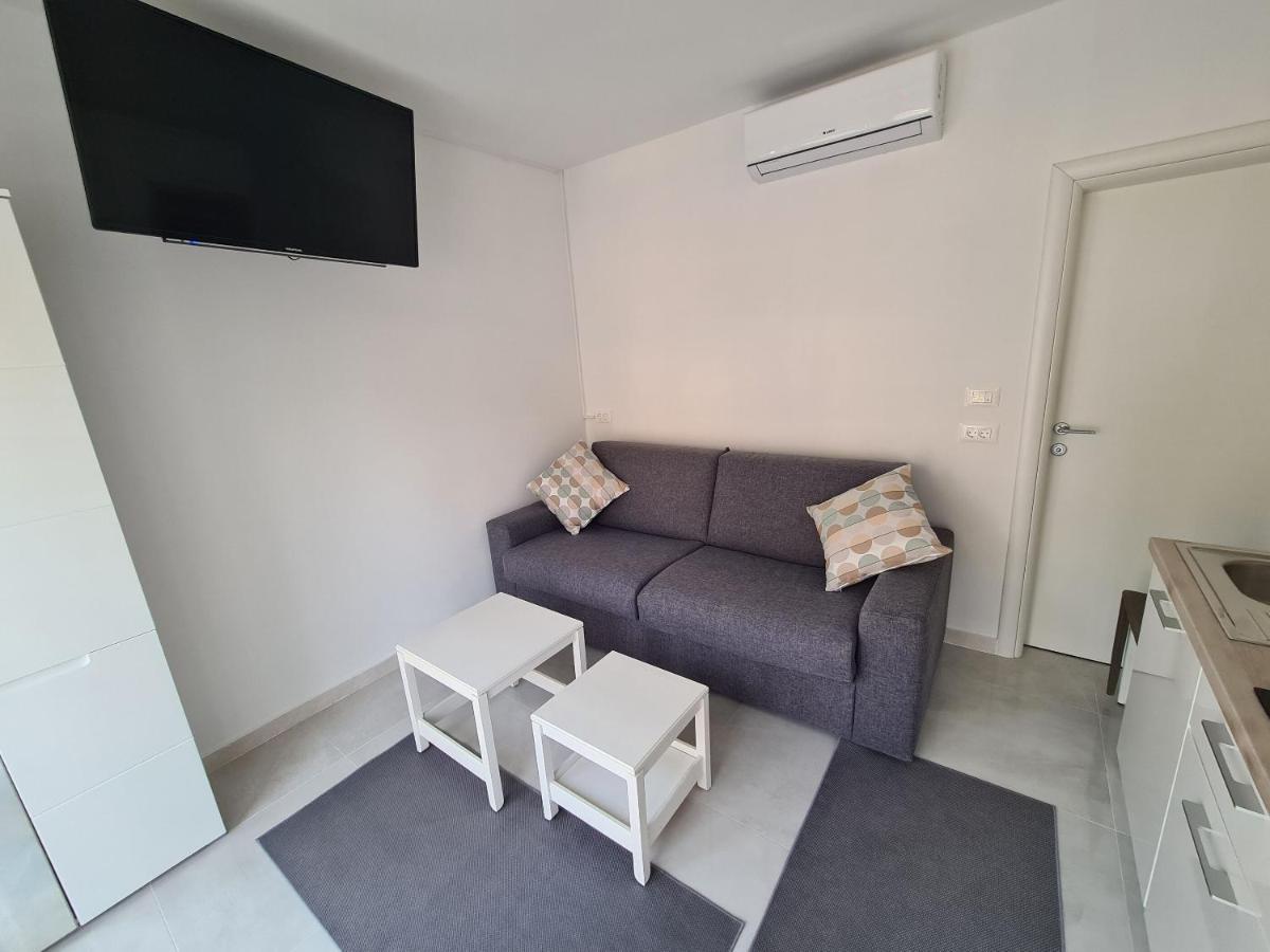 Apartments Elizabeta Драмал Екстериор снимка