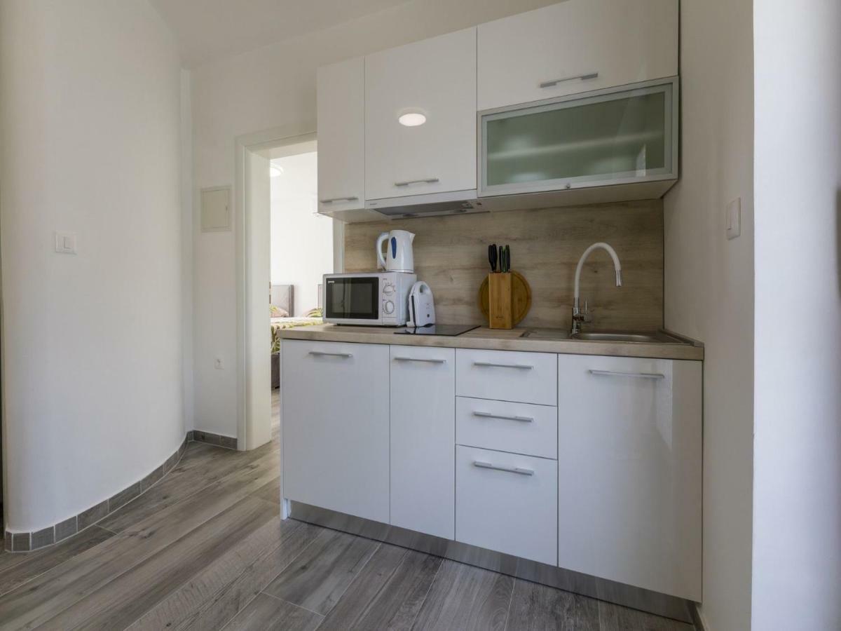 Apartments Elizabeta Драмал Екстериор снимка